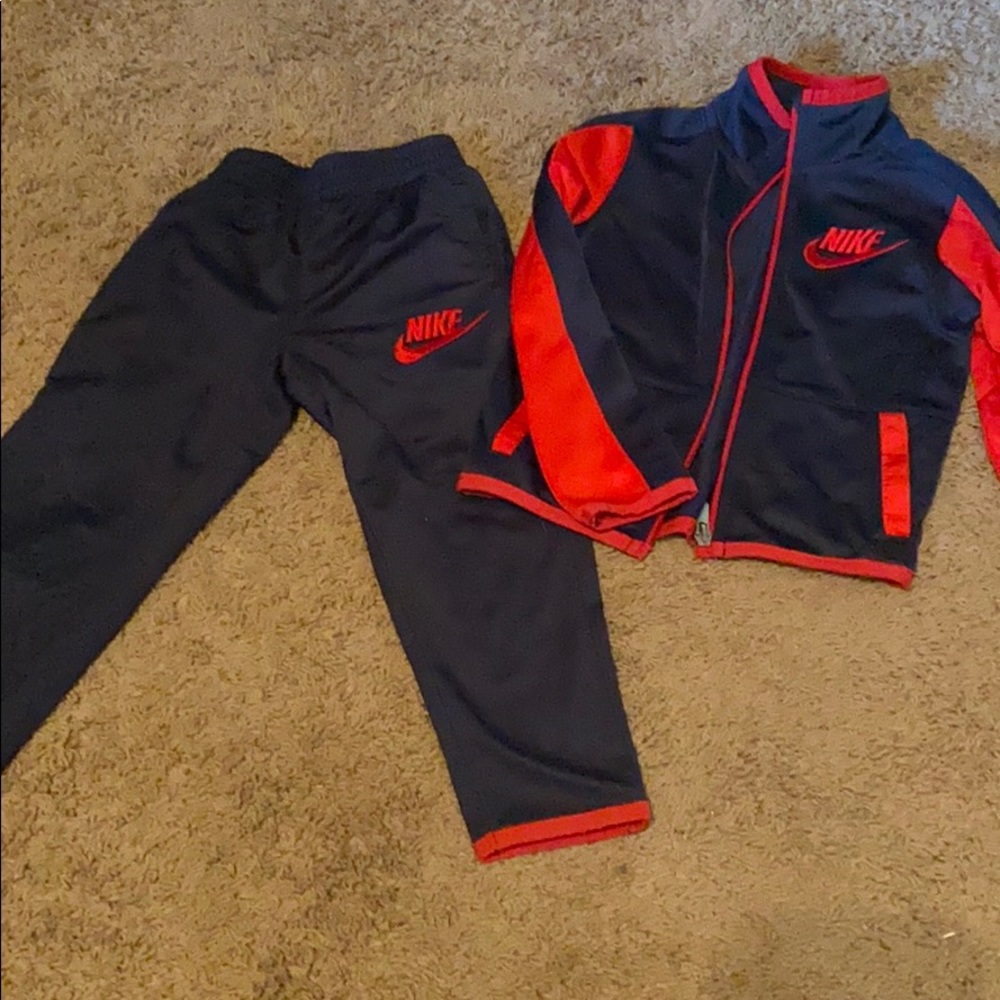 Nike Track Suit